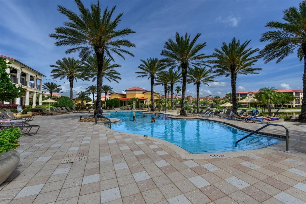 89 Vivante Boulevard, Unit 402, Punta Gorda, FL 33950 Photo