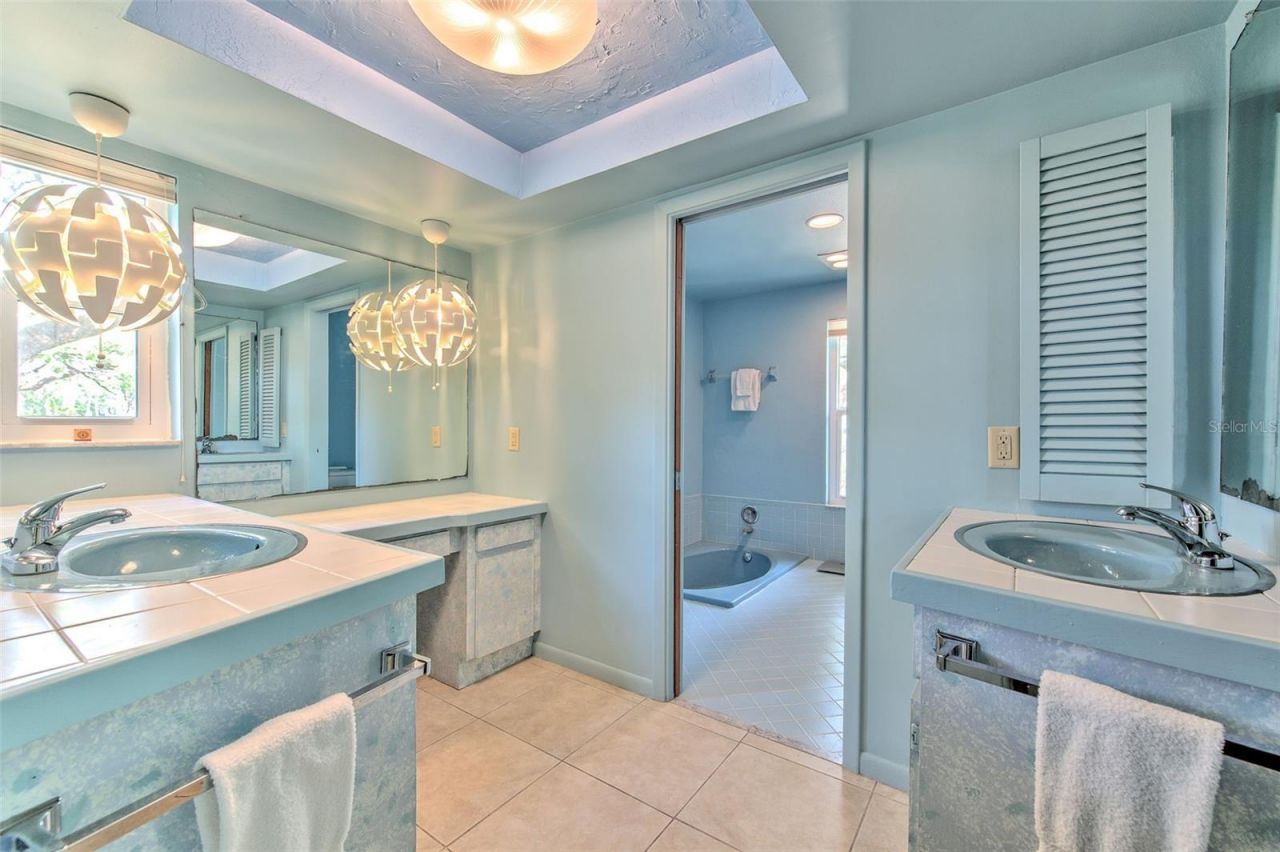 7102 Mandy Lane, New Port Richey, FL 34652 Photo