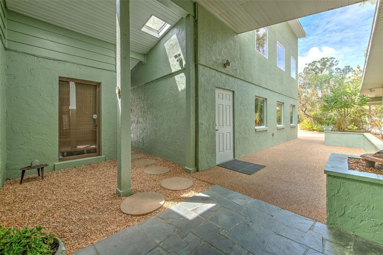 7102 Mandy Lane, New Port Richey, FL 34652 Photo