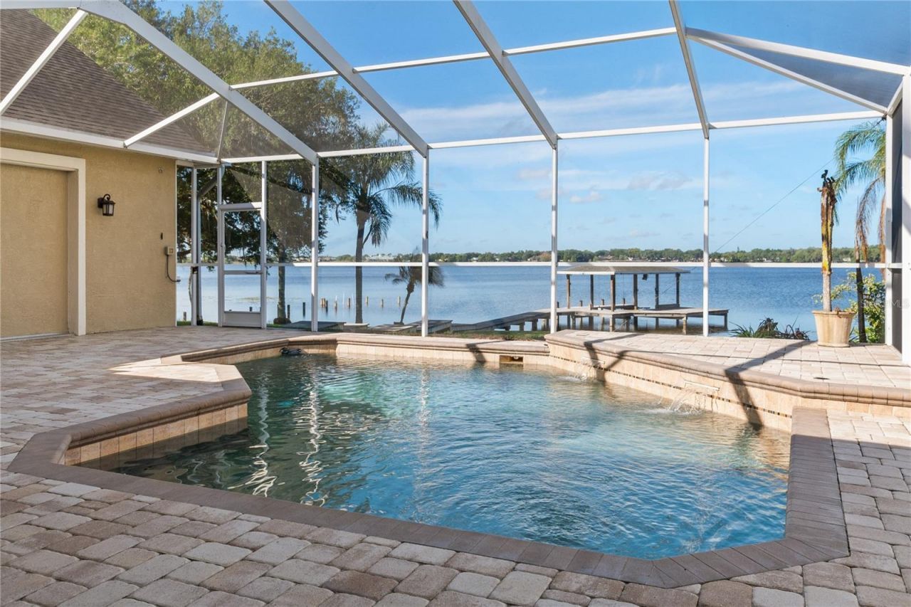 220 Ruby Lake Lane, Winter Haven, FL 33884 Photo