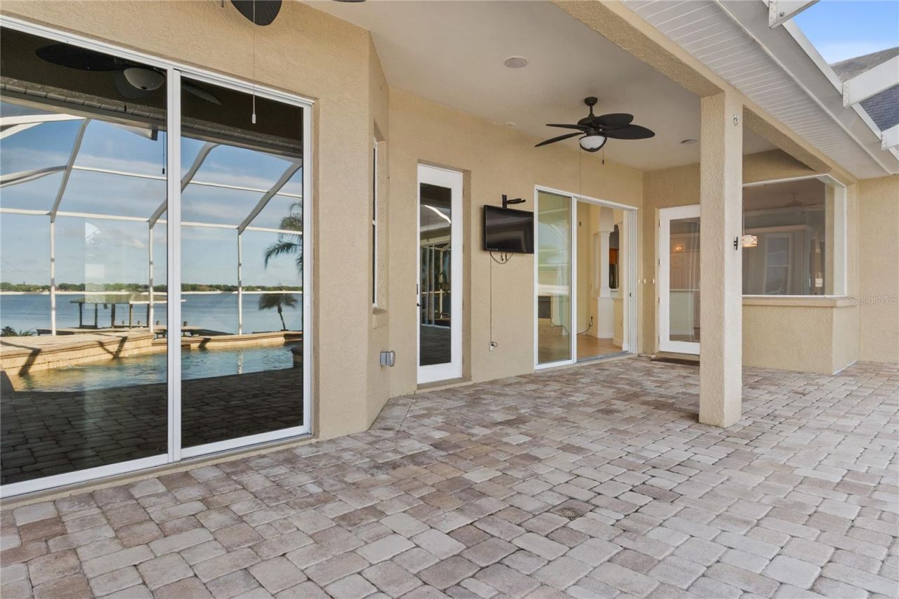 220 Ruby Lake Lane, Winter Haven, FL 33884 Photo