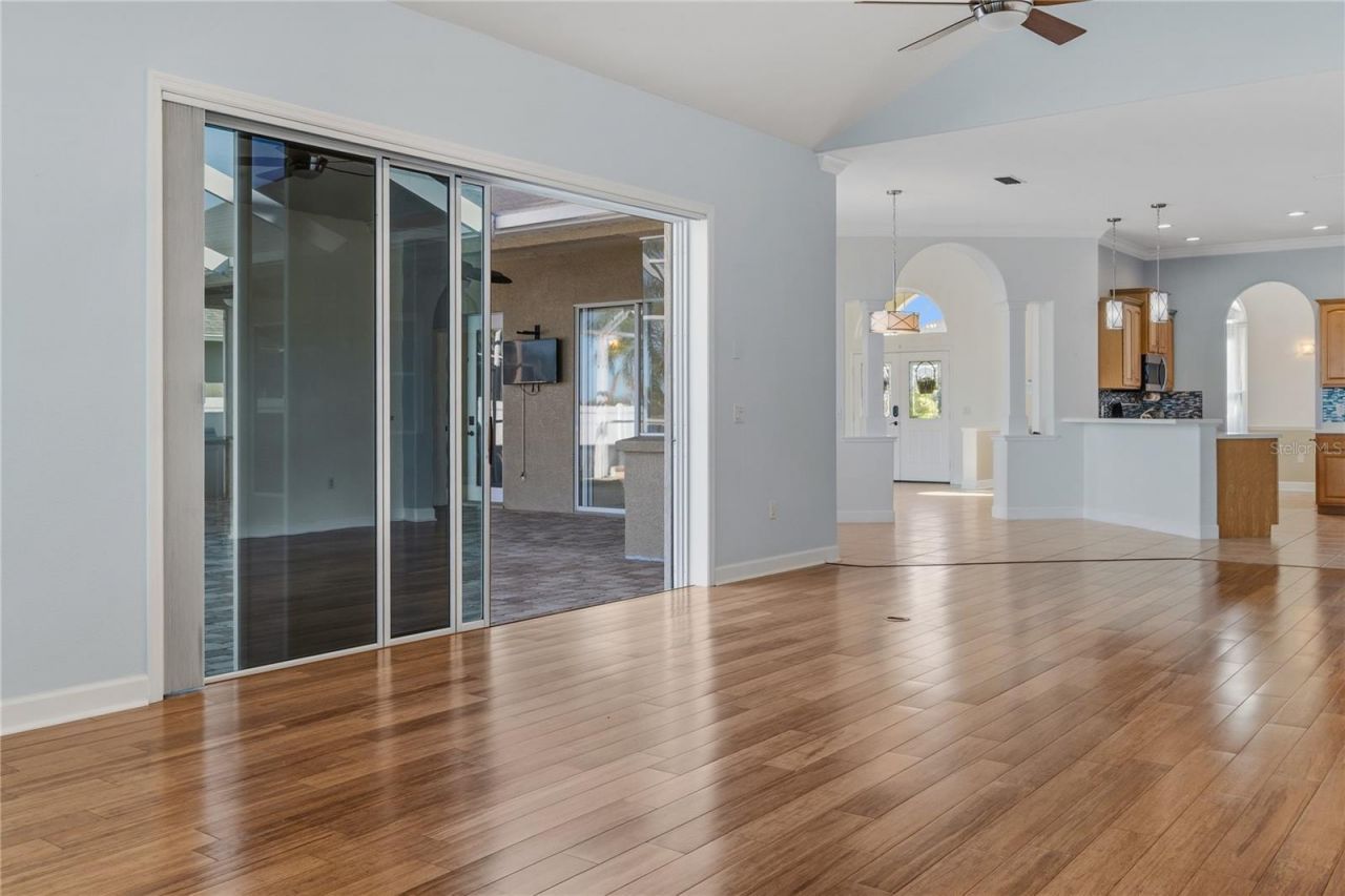 220 Ruby Lake Lane, Winter Haven, FL 33884 Photo