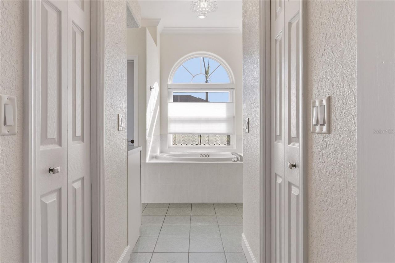 220 Ruby Lake Lane, Winter Haven, FL 33884 Photo