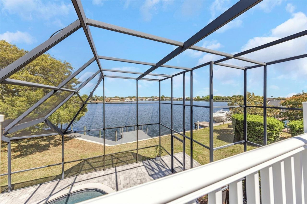 9821 Bay Island Drive, Tampa, FL 33615 Photo