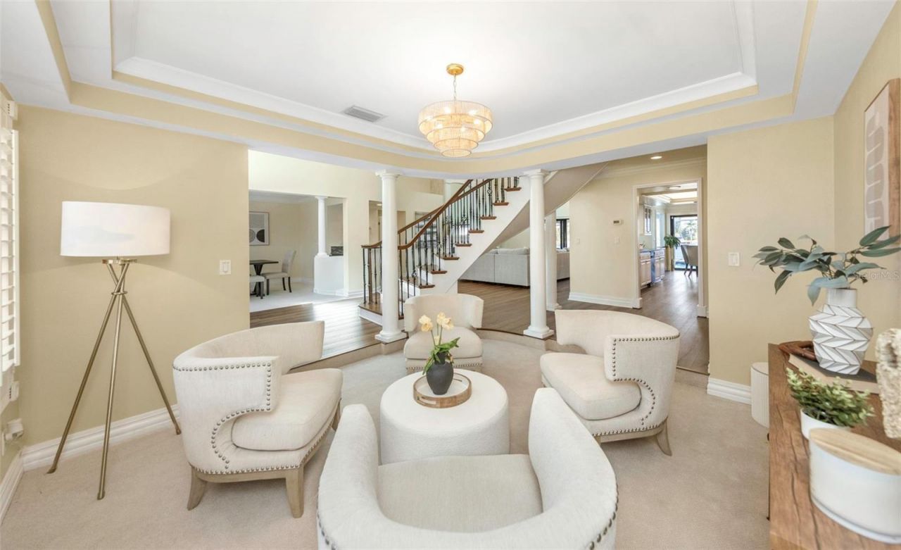 9821 Bay Island Drive, Tampa, FL 33615 Photo