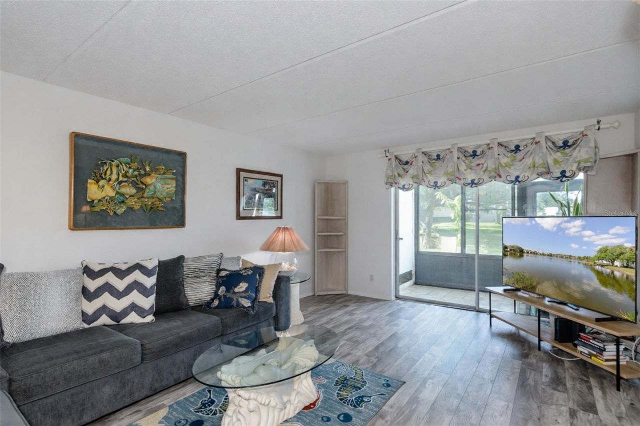 207 Cypress Lane, Oldsmar, FL 34677 Photo