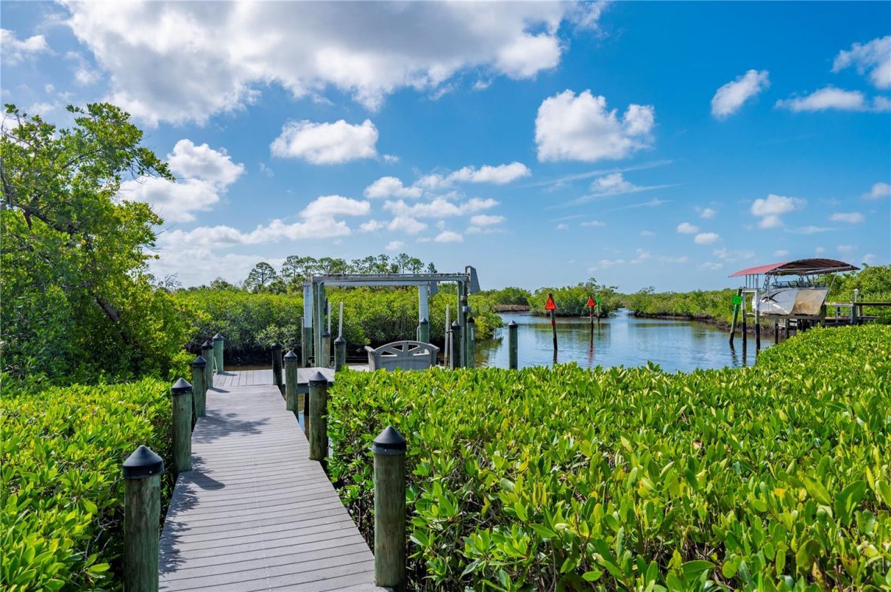 1356 Tremont Terrace , Port Charlotte, FL 33953 Photo