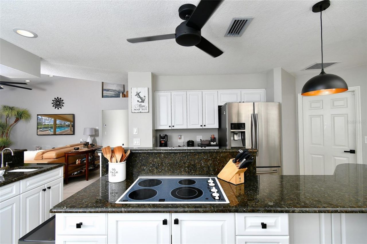 3945 Cape Cole Boulevard, Punta Gorda, FL 33955 Photo