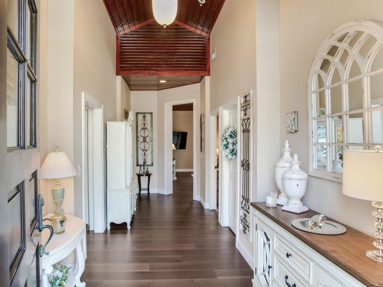 31 N Pine Circle, Belleair, FL 33756 Photo