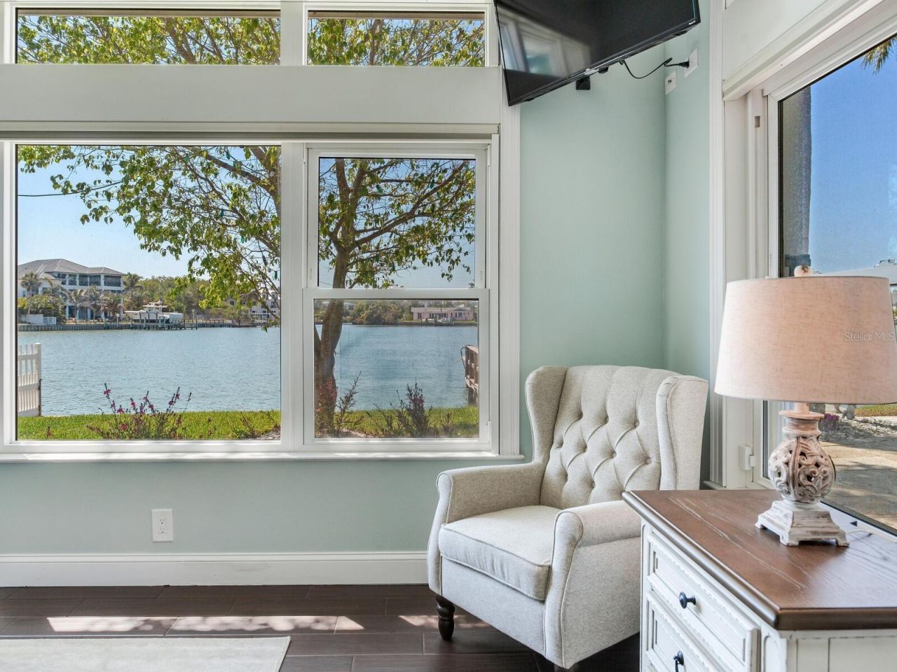 31 N Pine Circle, Belleair, FL 33756 Photo