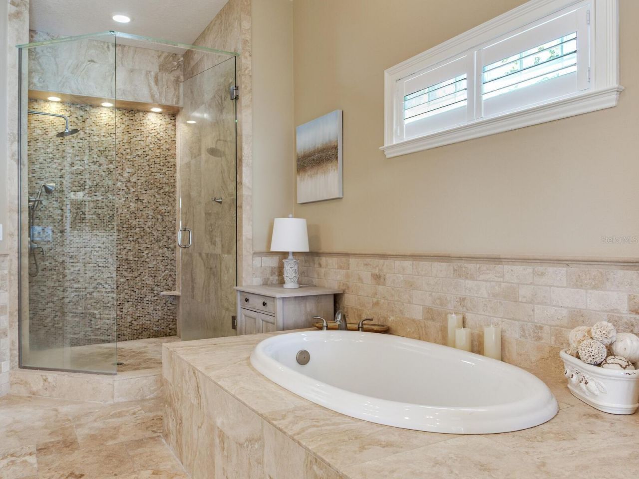 31 N Pine Circle, Belleair, FL 33756 Photo