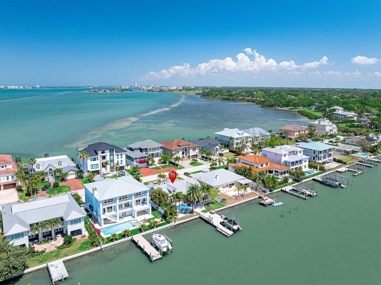 31 N Pine Circle, Belleair, FL 33756 Photo