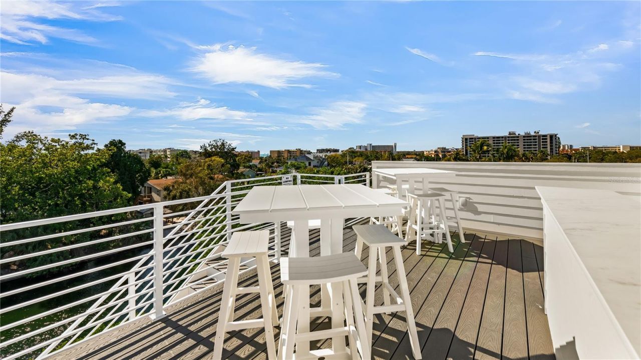 6536 Peacock Road, Sarasota, FL 34242 Photo