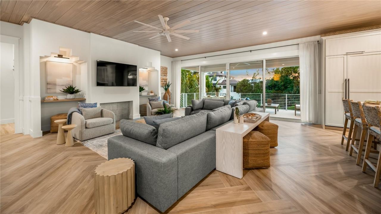 6536 Peacock Road, Sarasota, FL 34242 Photo
