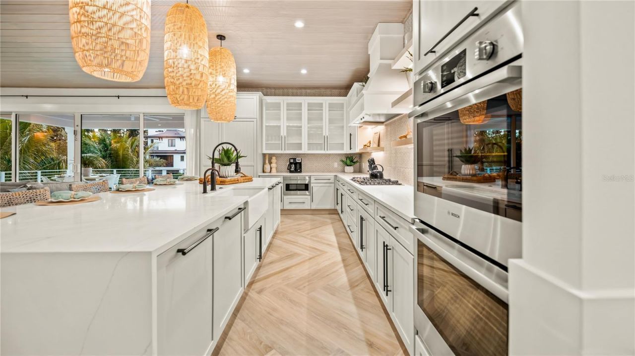 6536 Peacock Road, Sarasota, FL 34242 Photo