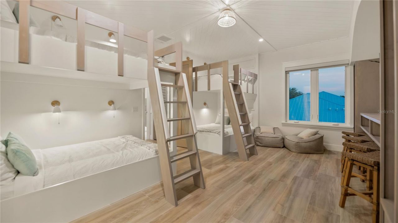 6536 Peacock Road, Sarasota, FL 34242 Photo