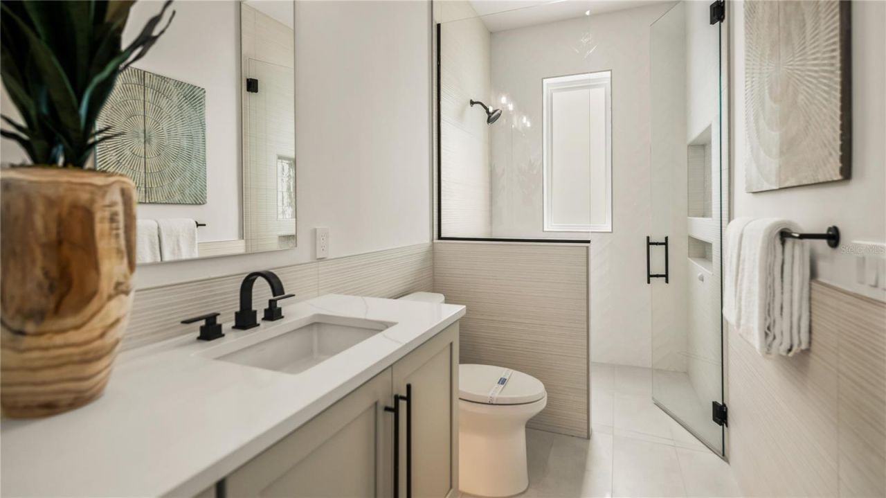 6536 Peacock Road, Sarasota, FL 34242 Photo