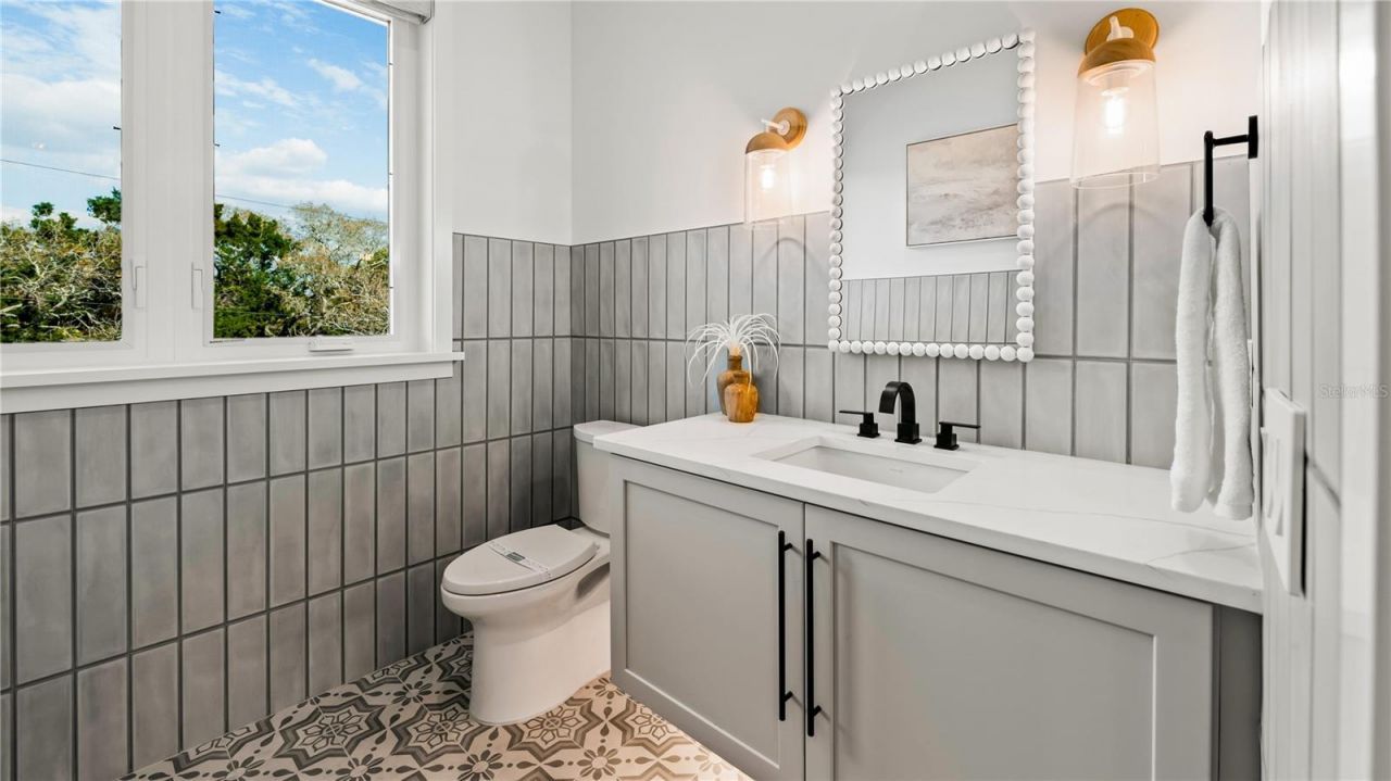 6536 Peacock Road, Sarasota, FL 34242 Photo