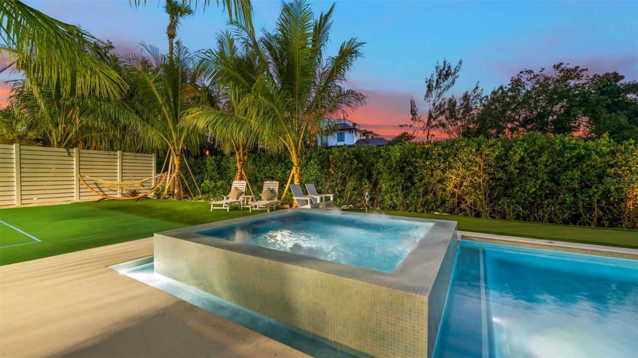 6536 Peacock Road, Sarasota, FL 34242 Photo