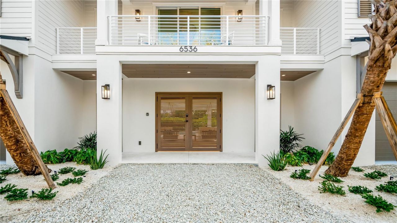 6536 Peacock Road, Sarasota, FL 34242 Photo