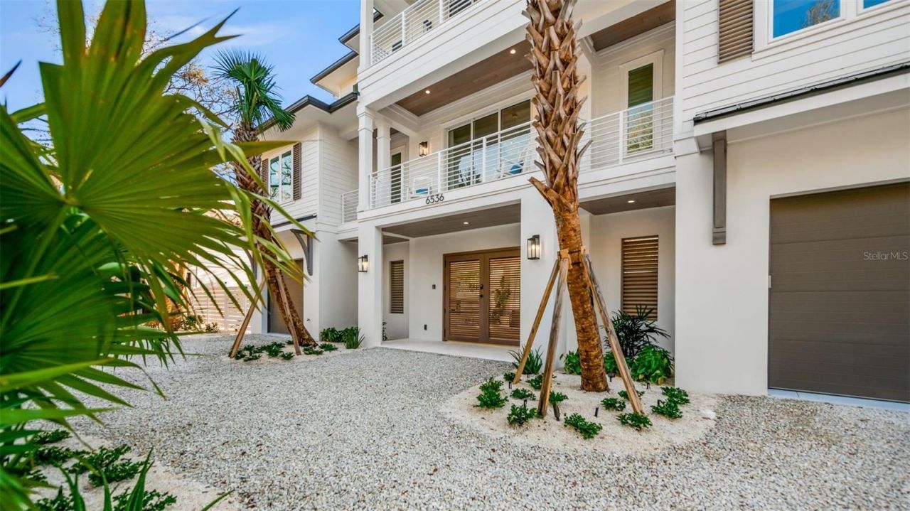 6536 Peacock Road, Sarasota, FL 34242 Photo