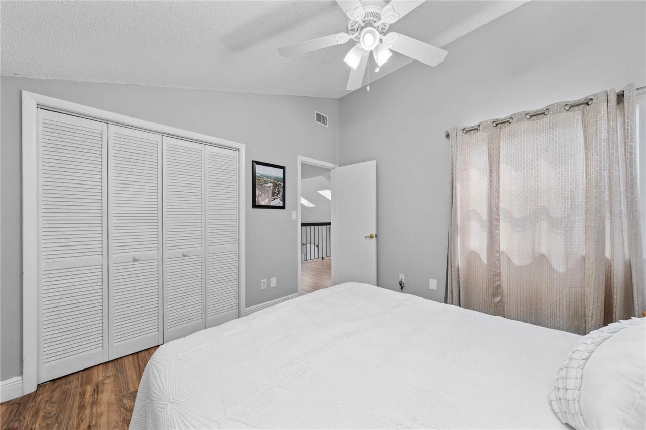 211 S Shadow Bay Drive, Orlando, FL 32825 Photo