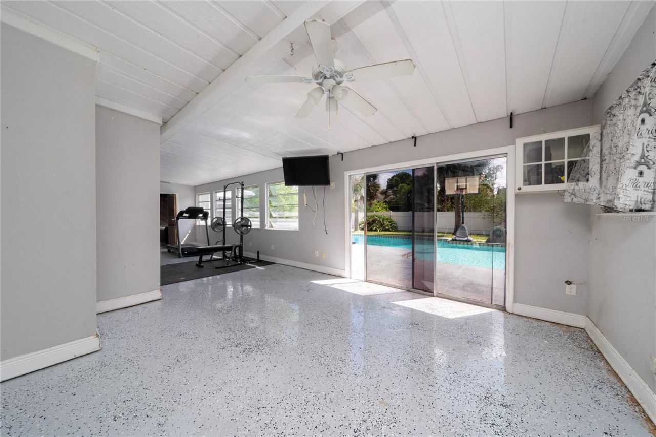 211 S Shadow Bay Drive, Orlando, FL 32825 Photo