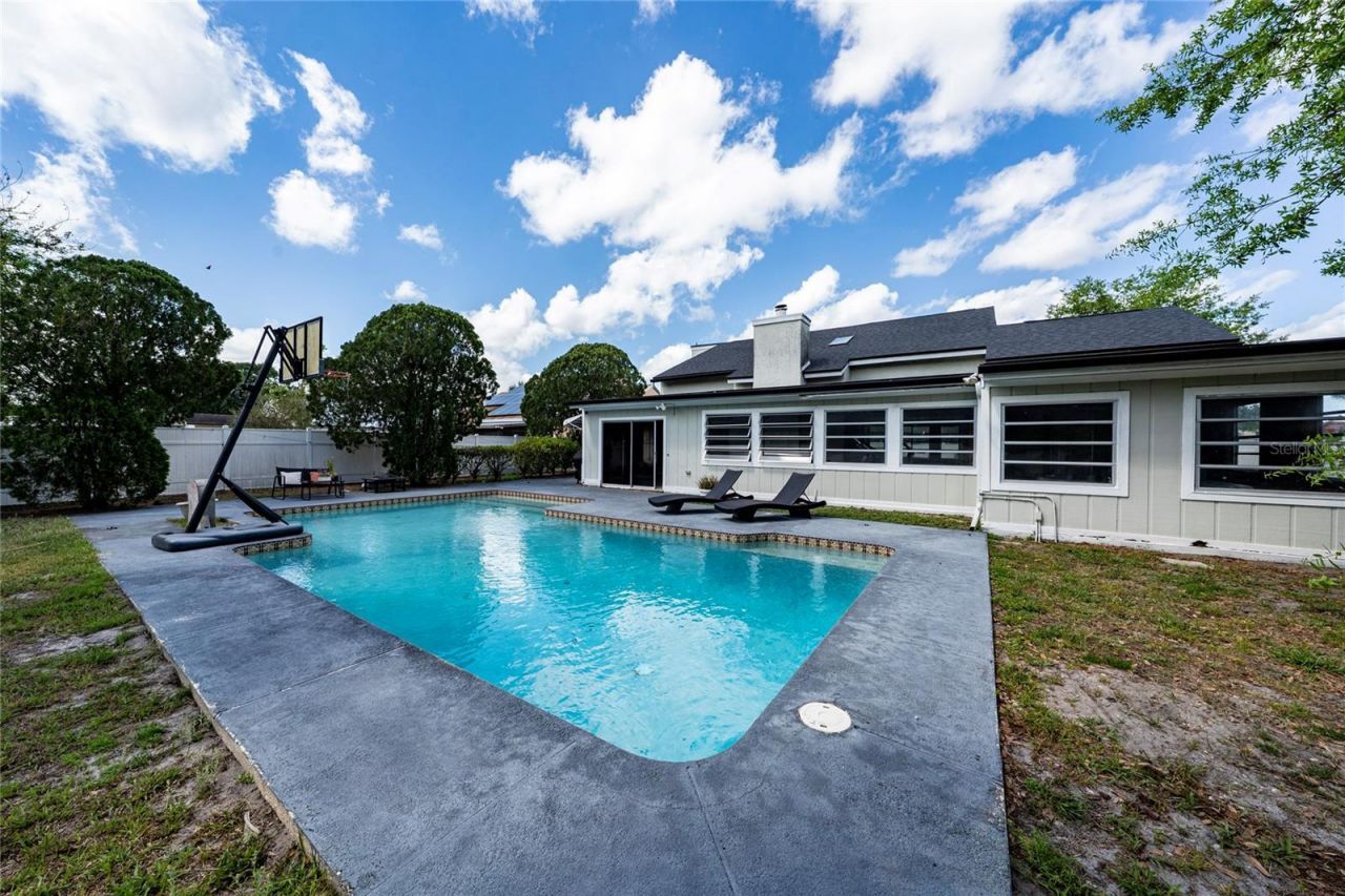 211 S Shadow Bay Drive, Orlando, FL 32825 Photo