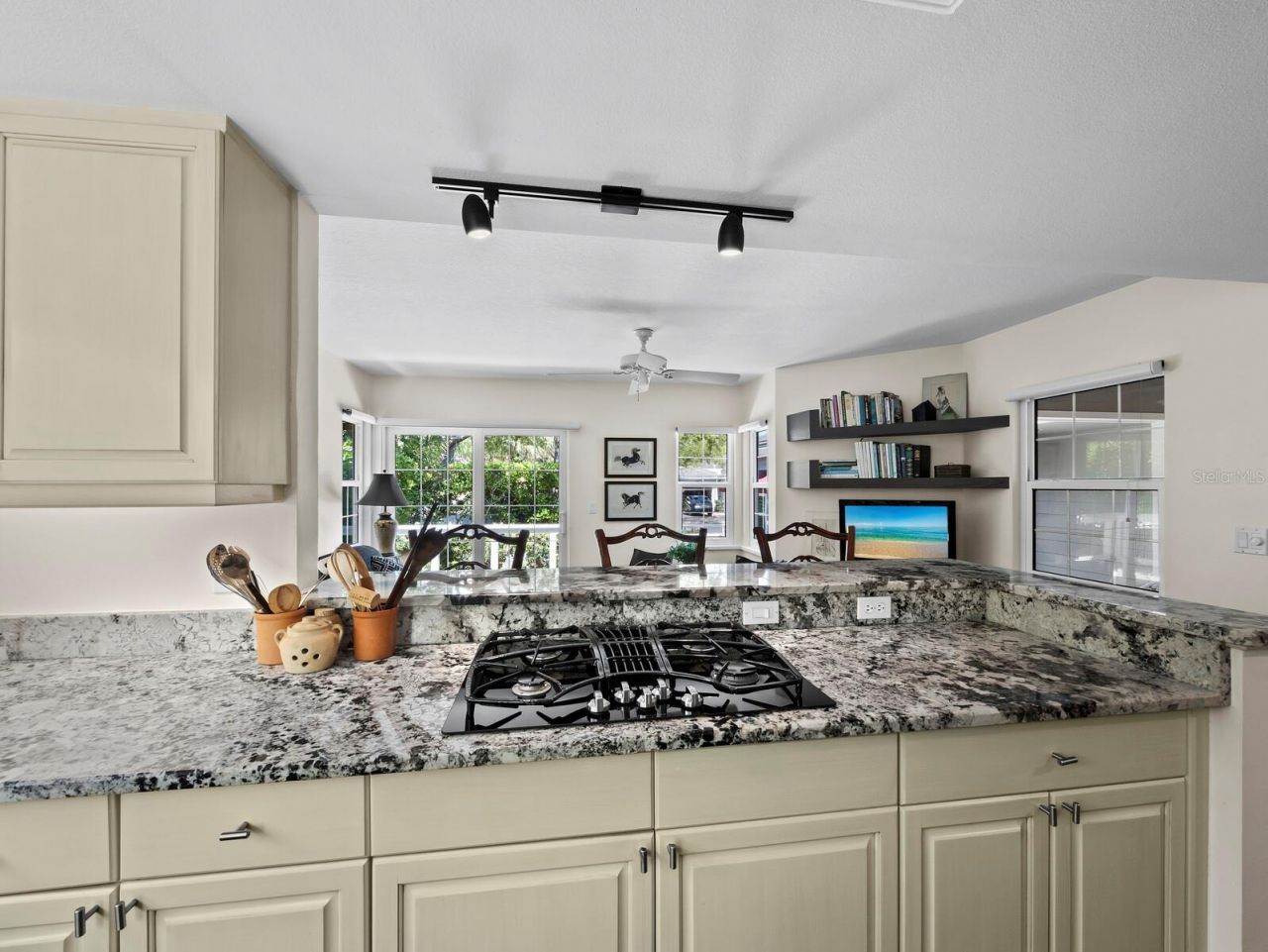 3466 Winding Oaks Drive, Unit 35, Longboat Key, FL 34228 Photo