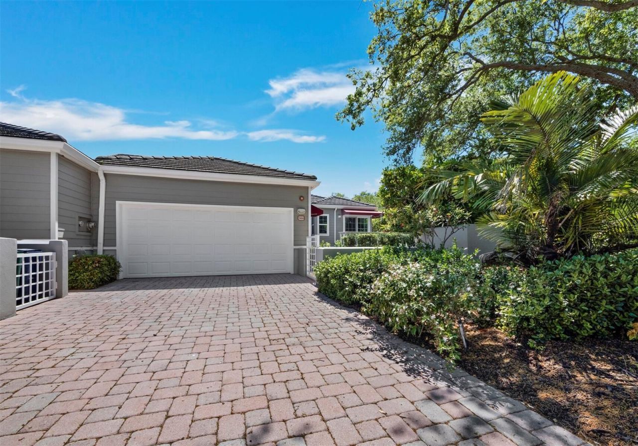 3466 Winding Oaks Drive, Unit 35, Longboat Key, FL 34228 Photo