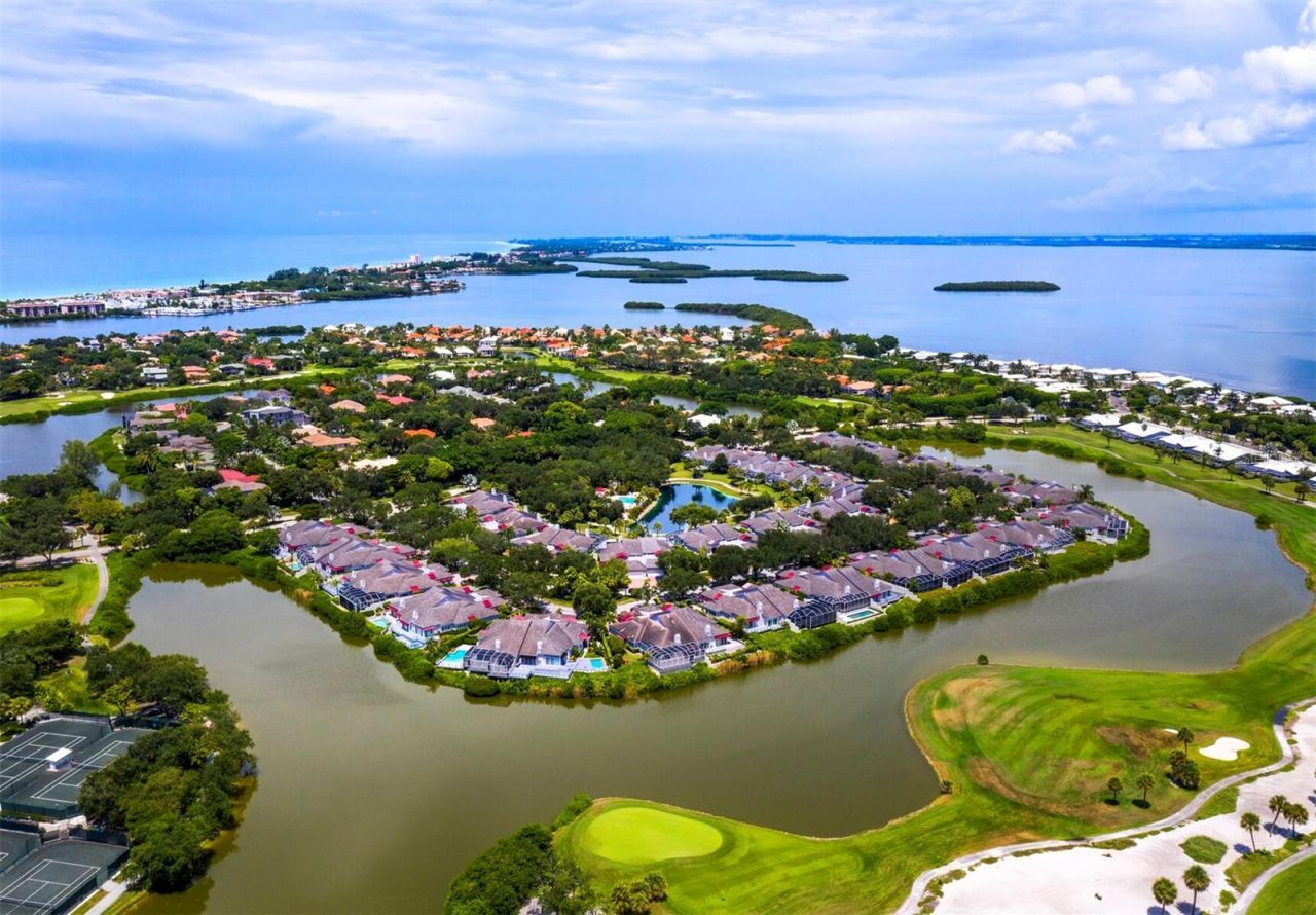 3466 Winding Oaks Drive, Unit 35, Longboat Key, FL 34228 Photo