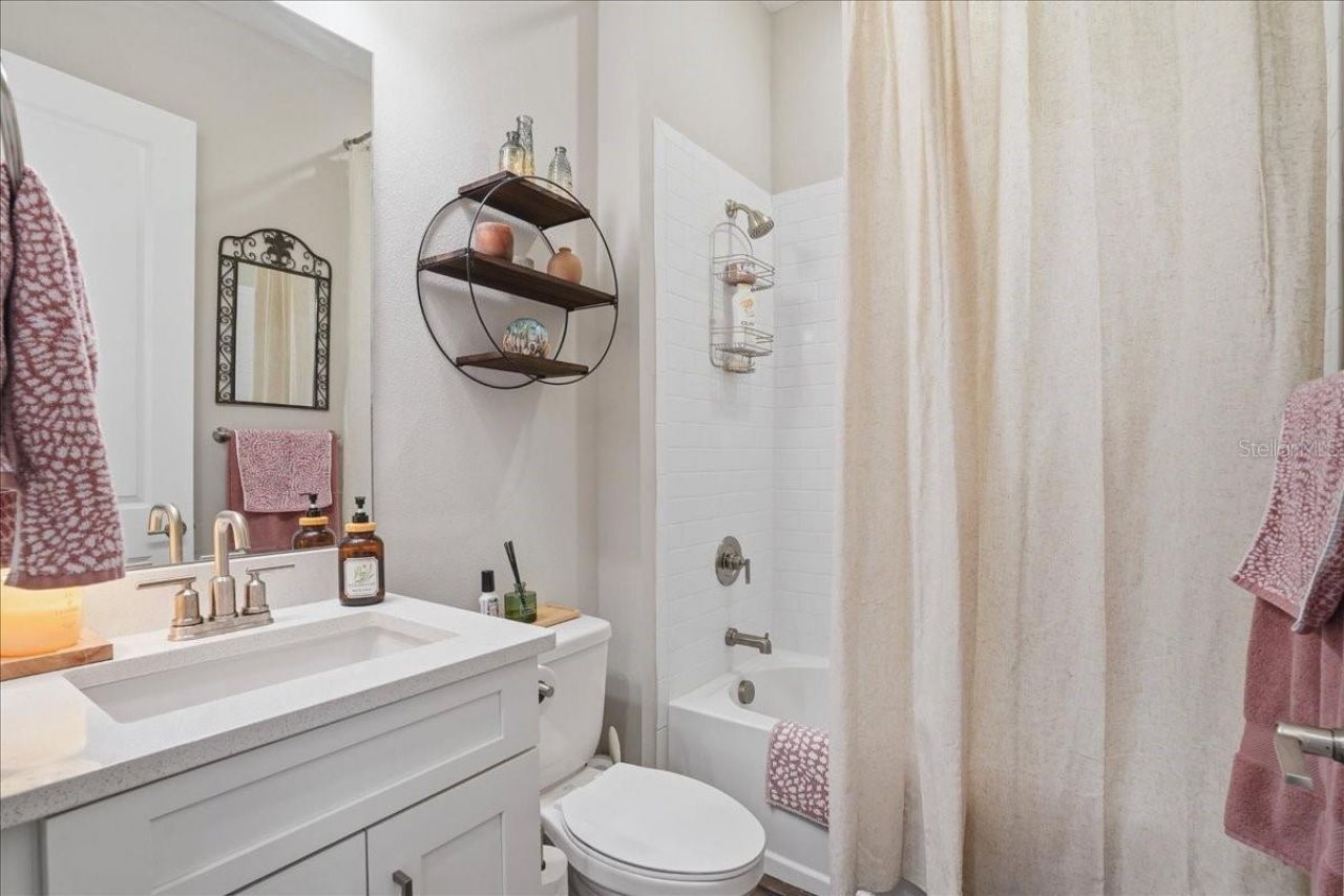 5022 Caserta Court , Palmetto, FL 34221 Photo