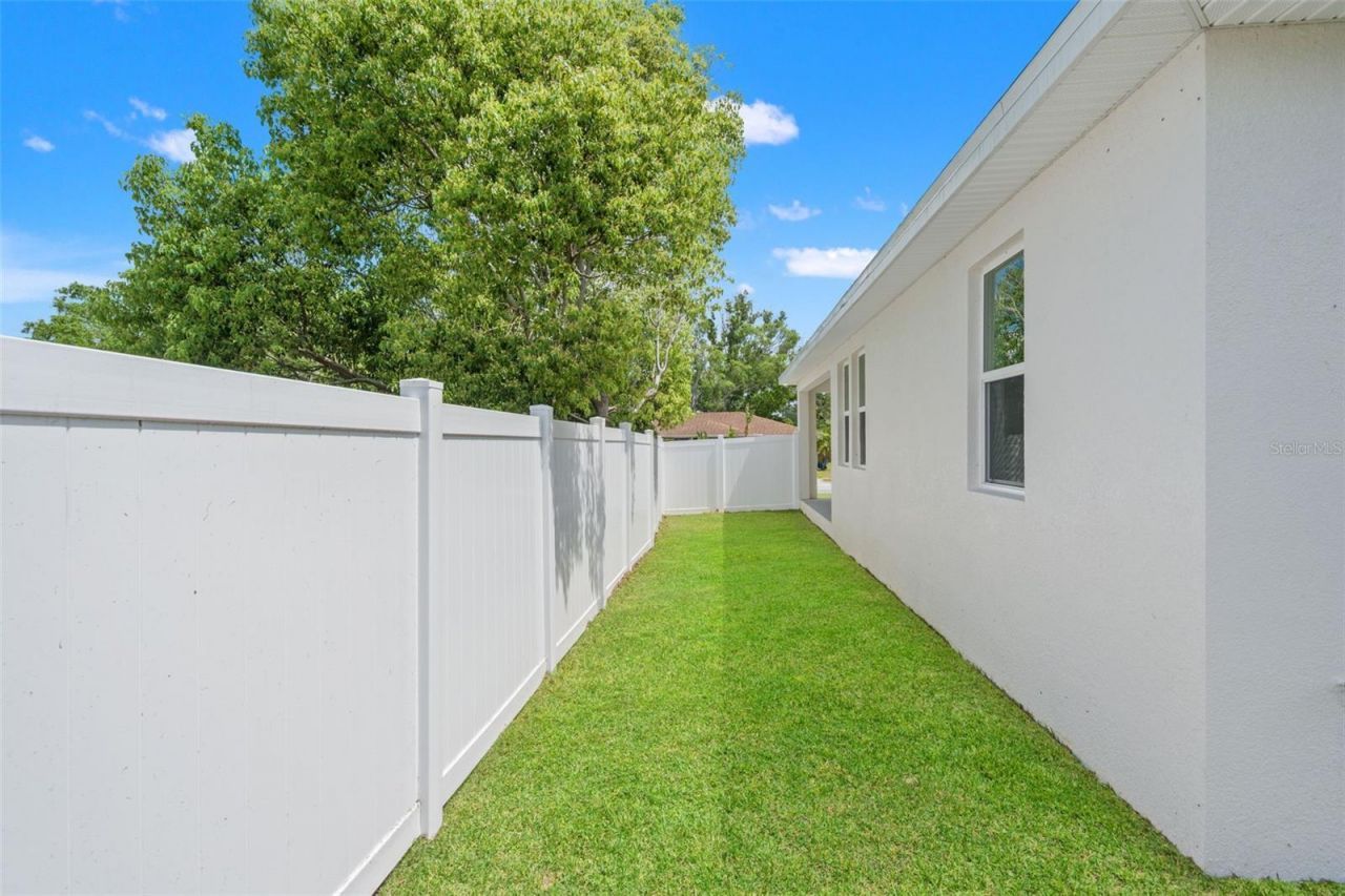 5749 Bacardi Court , Holiday, FL 34690 Photo