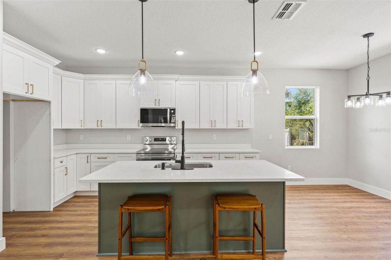 5749 Bacardi Court , Holiday, FL 34690 Photo