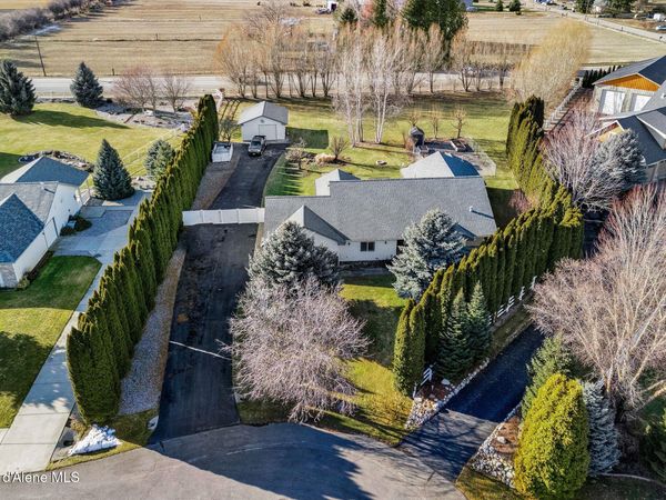 2529 W Polo Green Avenue, Post Falls, ID 83854