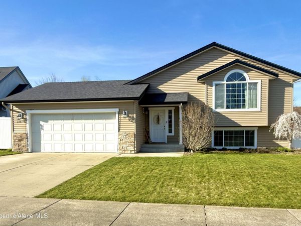2887 W Cranberry AVE , Hayden, ID 83835