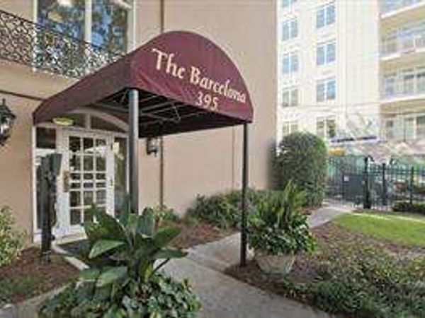 395 Pharr Road NE, Unit 403, Atlanta, GA 30305