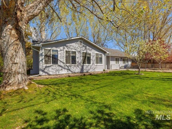 3002 Frozen Dog Rd, Emmett, ID 83617