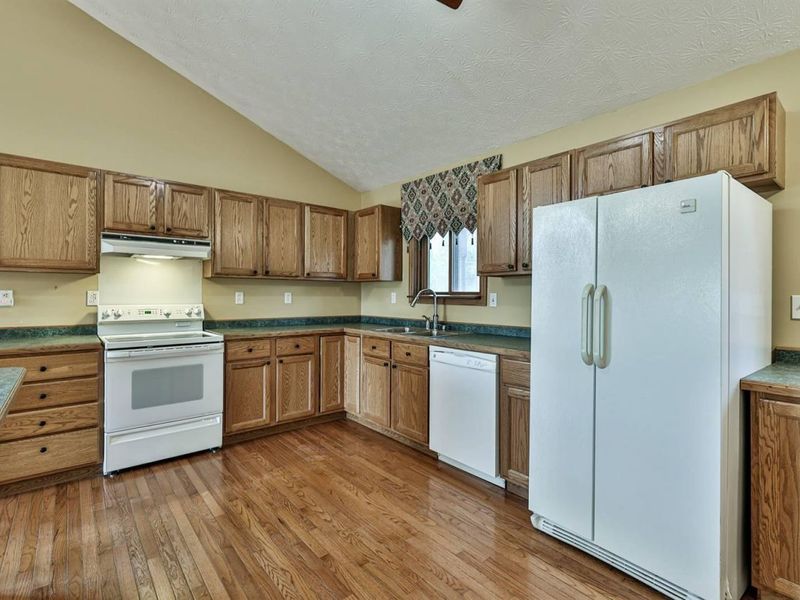 445 Elk Lake Resort Rd, Unit 10, Owenton, KY 40359 Photo 5