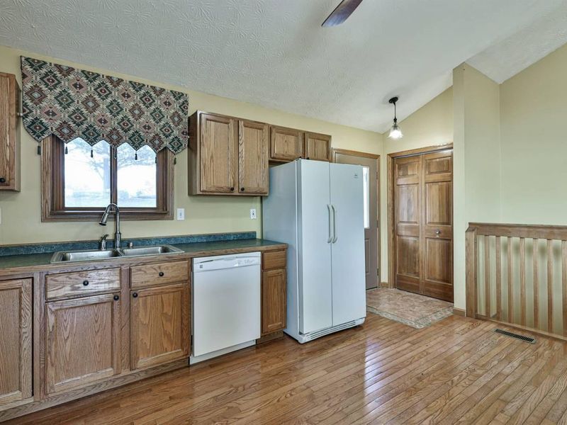 445 Elk Lake Resort Rd, Unit 10, Owenton, KY 40359 Photo 6