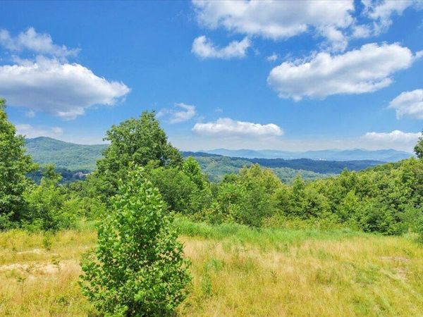 0 Whistler DR, Roanoke, VA 24018