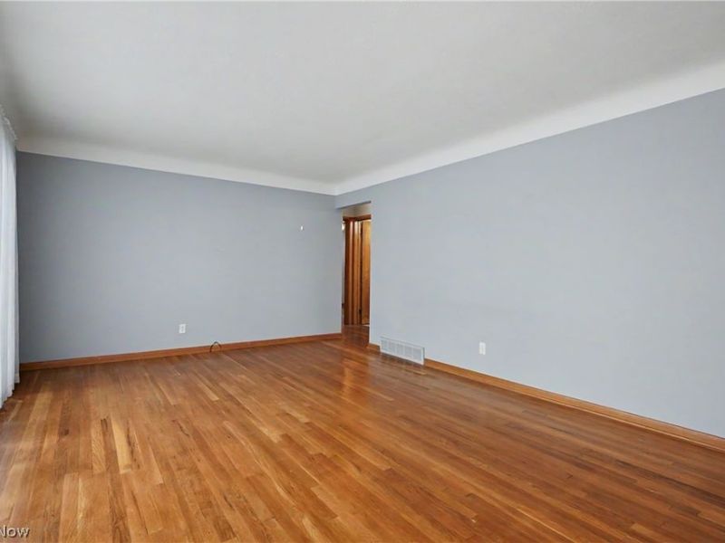 1784 Empire Road , Wickliffe, OH 44092 Photo 14