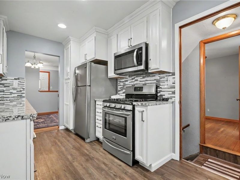 1784 Empire Road , Wickliffe, OH 44092 Photo 6