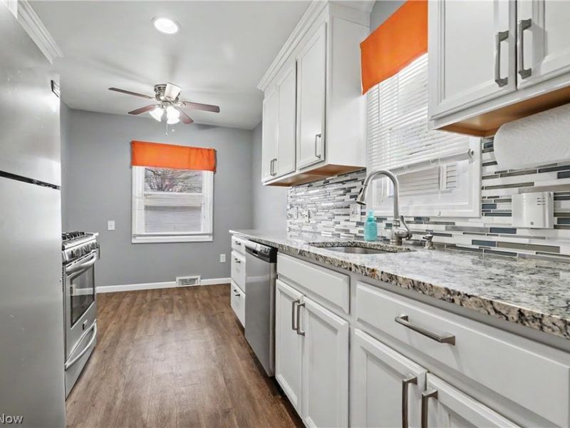 1784 Empire Road , Wickliffe, OH 44092 Photo 7