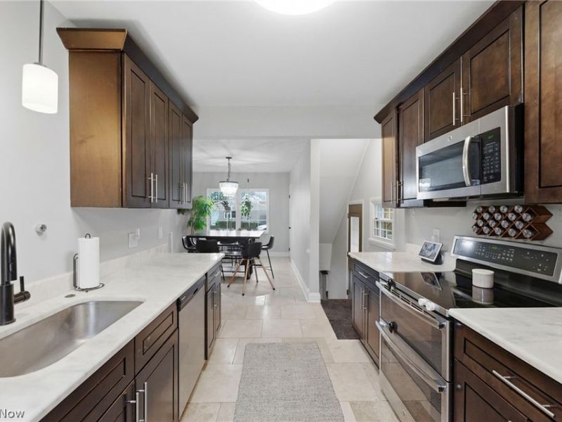 6491 Seminole Trail , Mentor, OH 44060 Photo 6