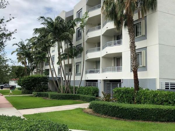 1401 Bay Rd, Unit 412, Miami Beach, FL 33139
