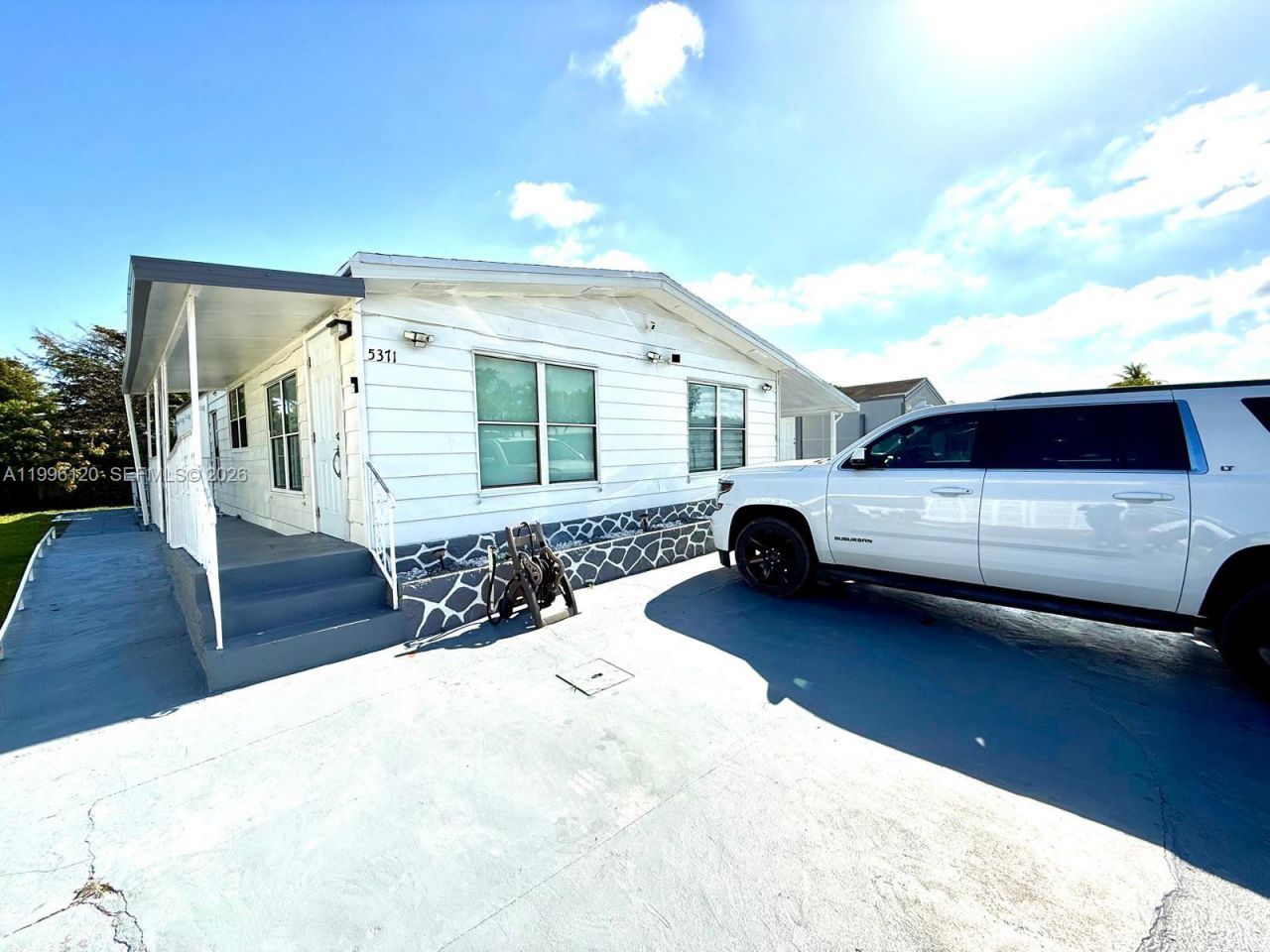 5371 NW 200th Terrace, Unit lot 409, Miami Gardens, FL 33055 Photo