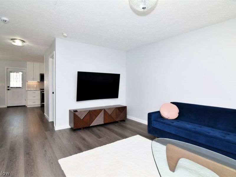 2092 W 81st Street , Cleveland, OH 44102 Photo 11