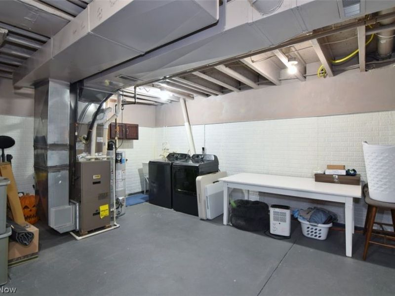 2092 W 81st Street , Cleveland, OH 44102 Photo 31