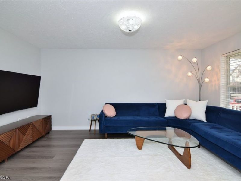 2092 W 81st Street , Cleveland, OH 44102 Photo 8